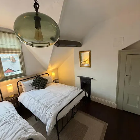 The Townhouse * Saltburn-by-the-Sea