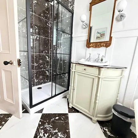 The Townhouse بيت للعطل سولتبرن باي ذا سي